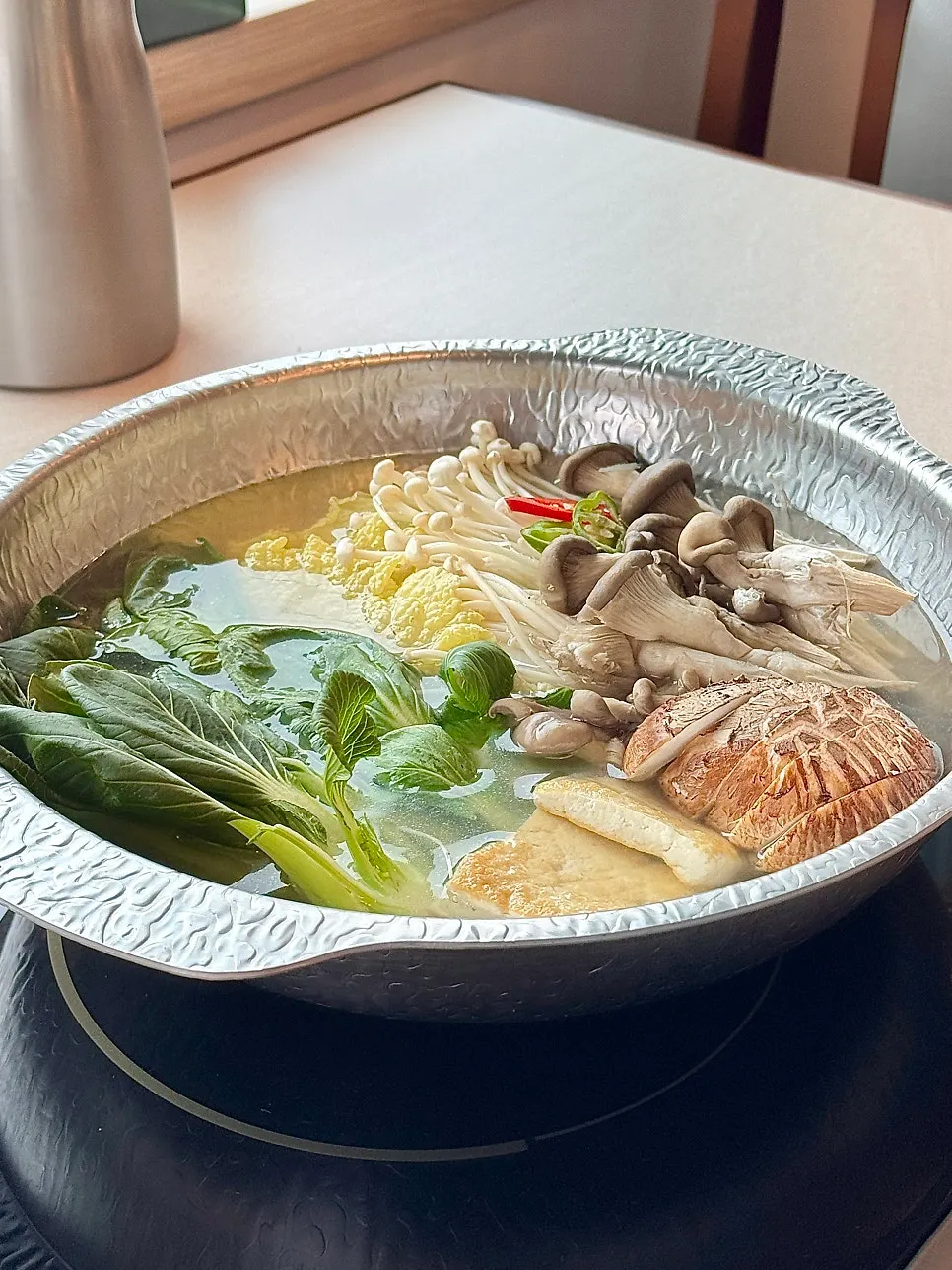 꿩고기 고명을 올린 궁중 꿩 잡채