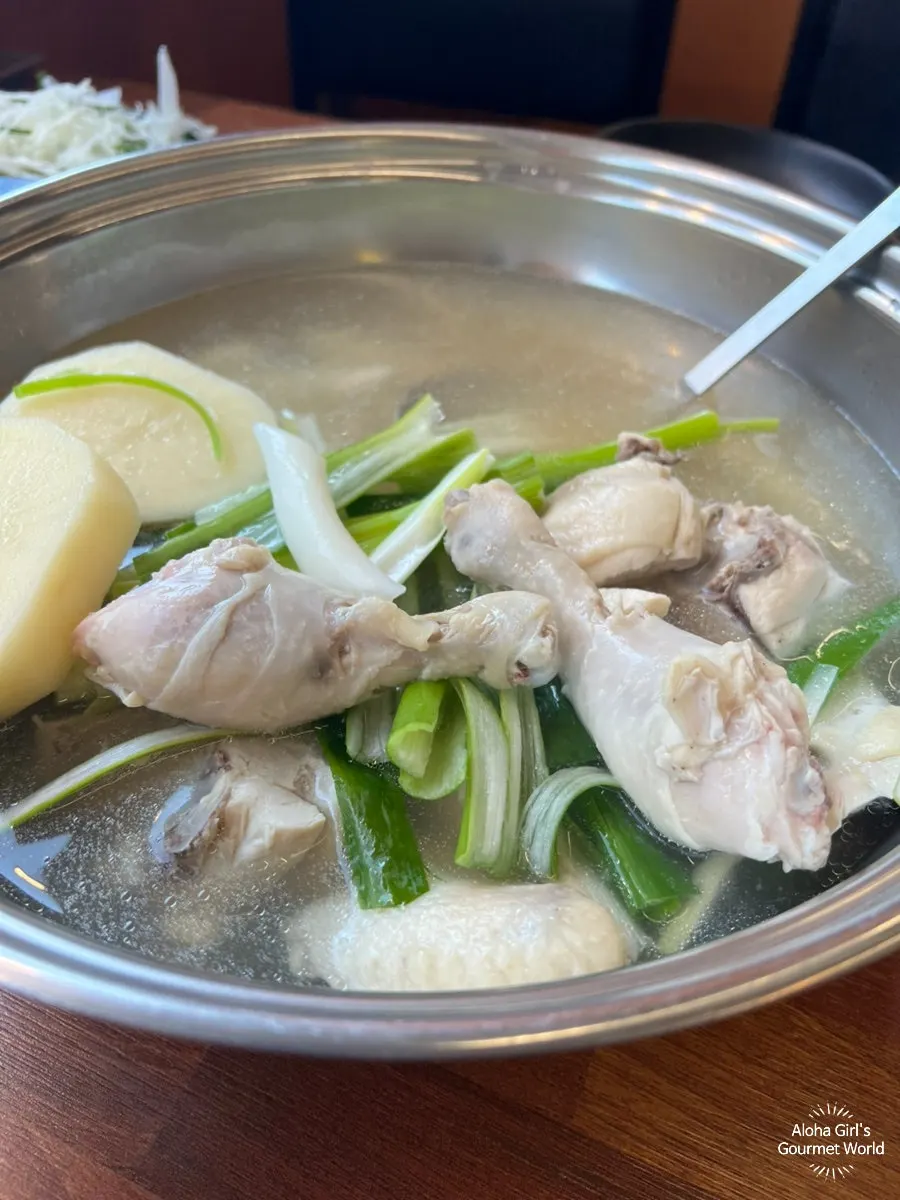 Dak hanmari broth starting to bubble