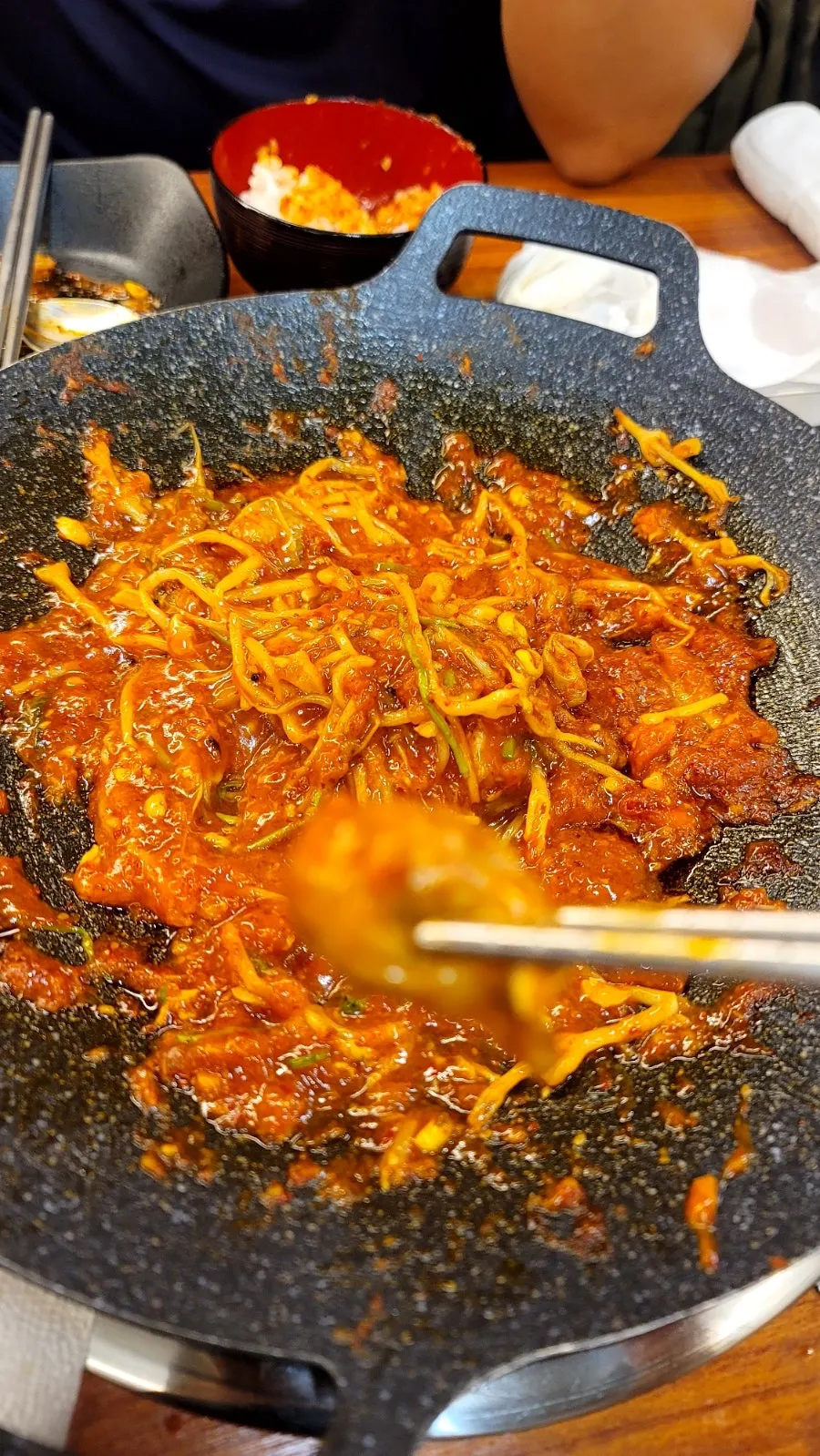 Crisp bean sprouts and sweet-spicy agu-jjim