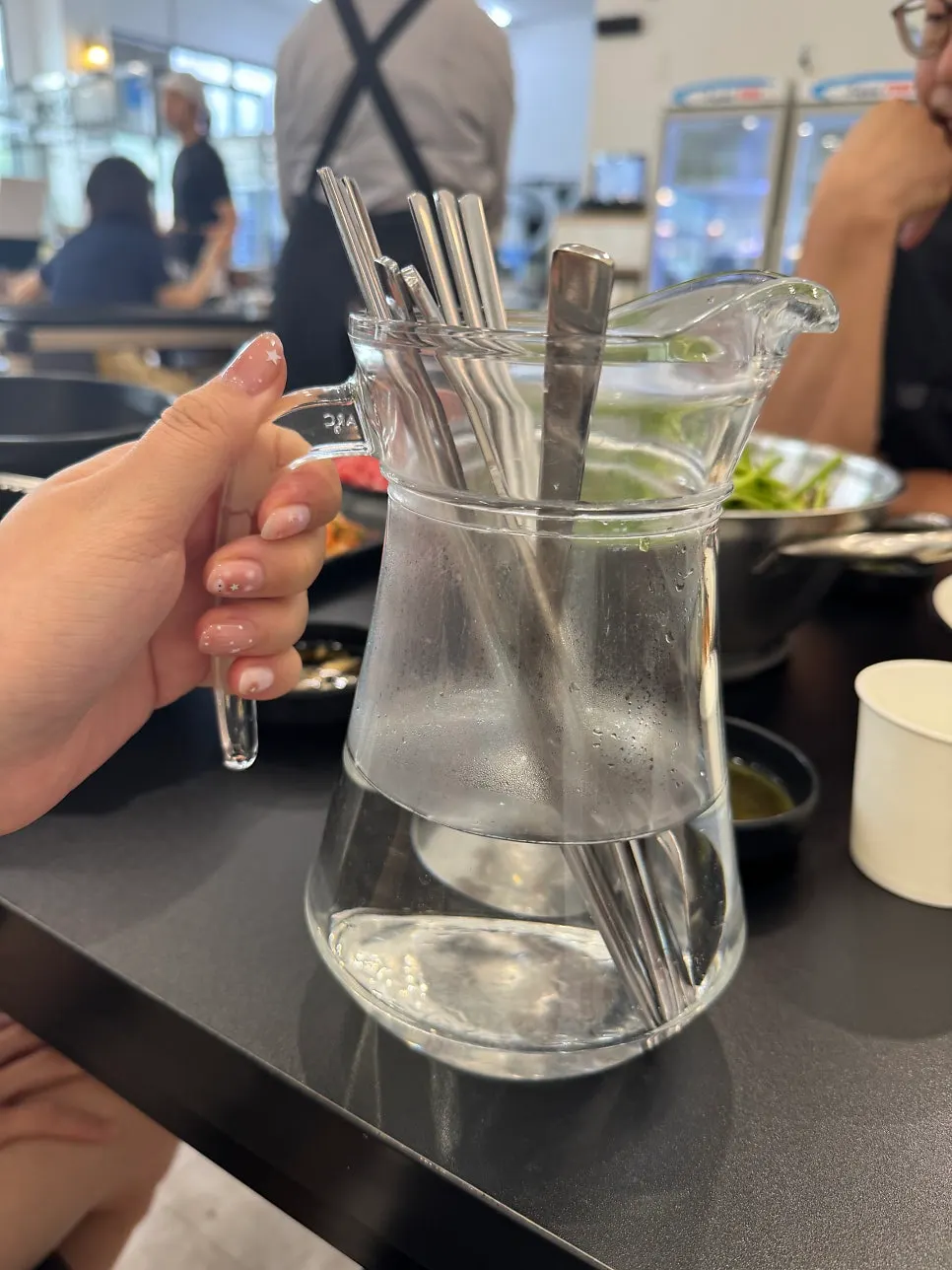 소독되어 나온 수저