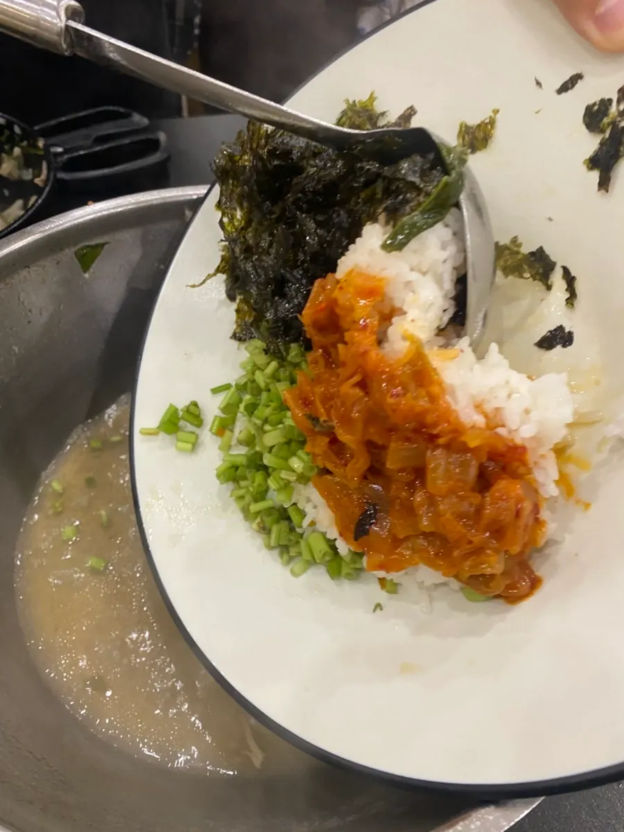 Yun Ujae's crispy seafood pancake