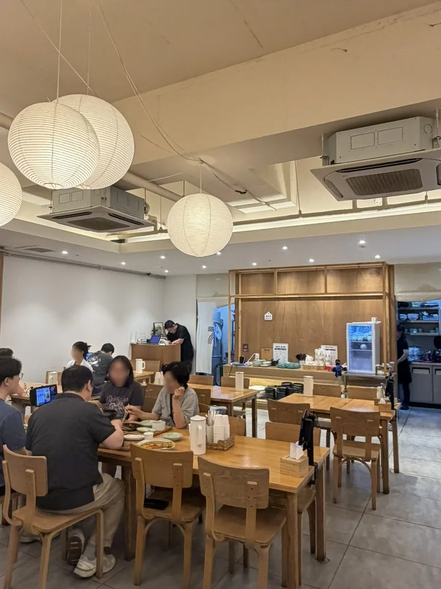 Clean, comfortable restaurant interior