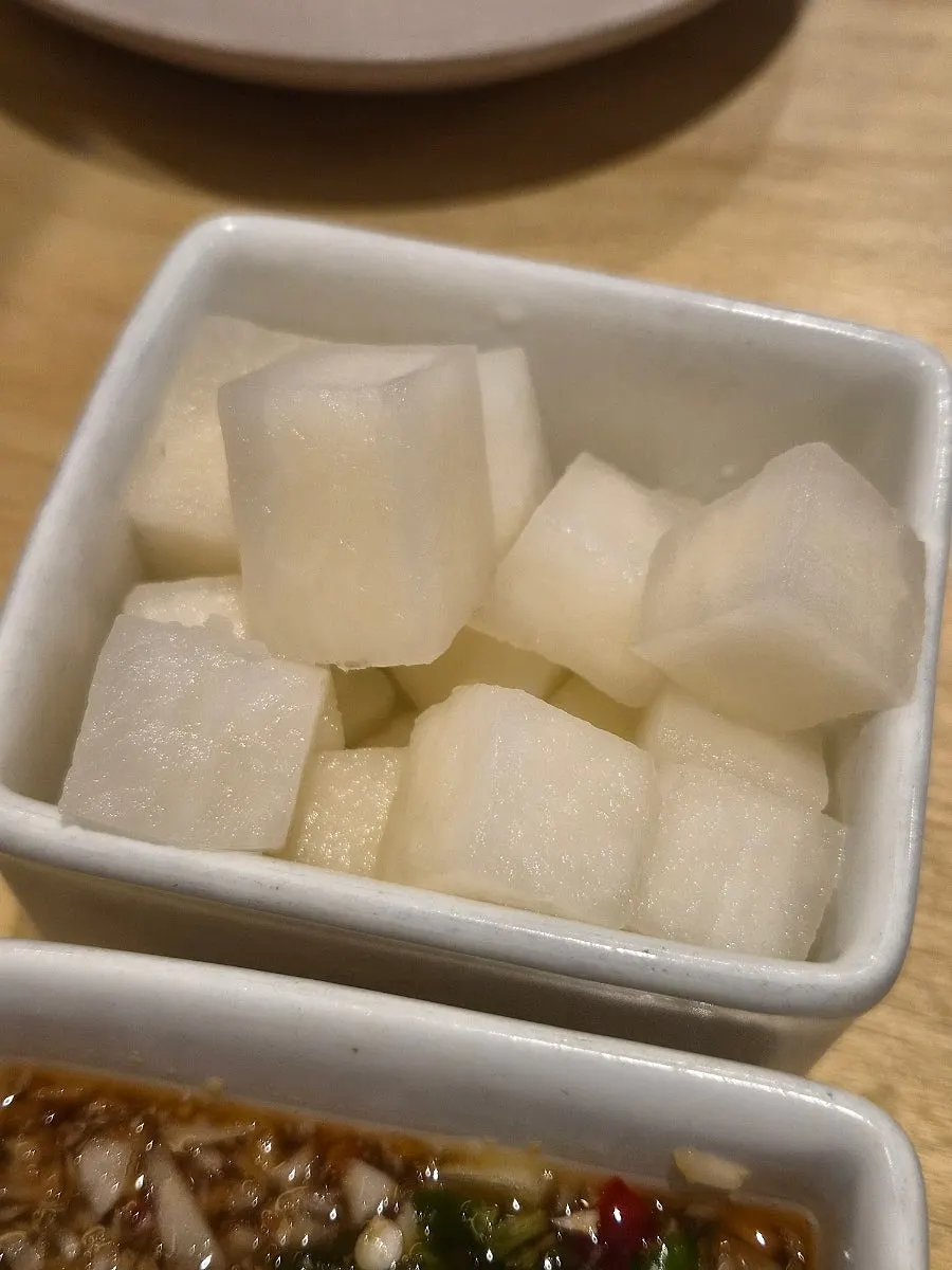 치킨무 한 그릇