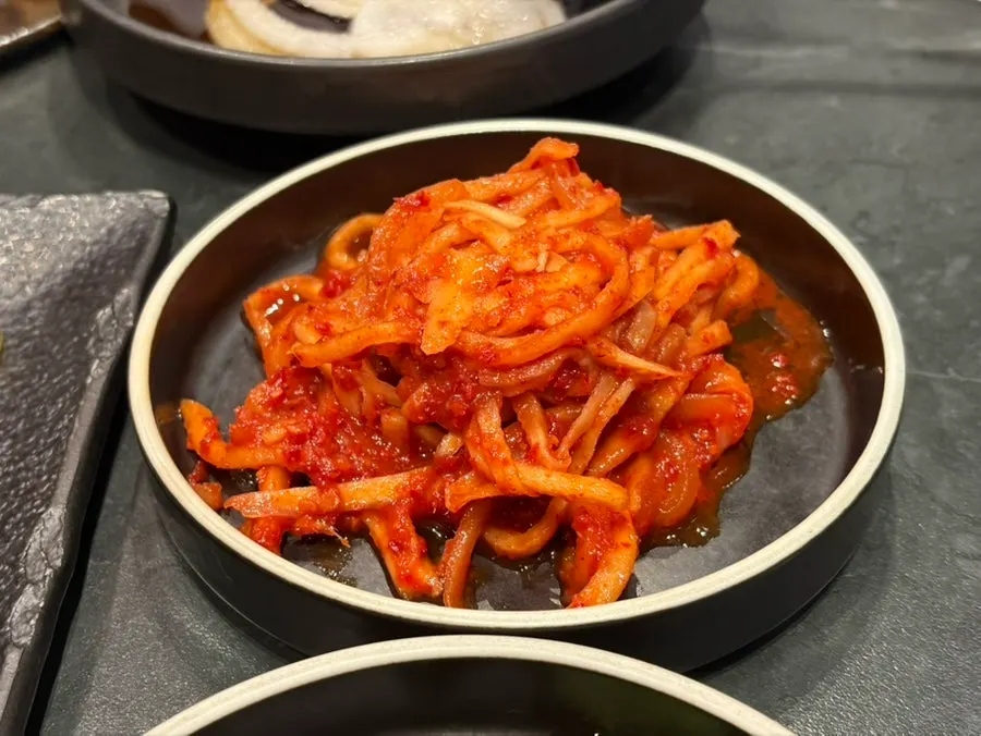 Tangy, crunchy radish salad side dish