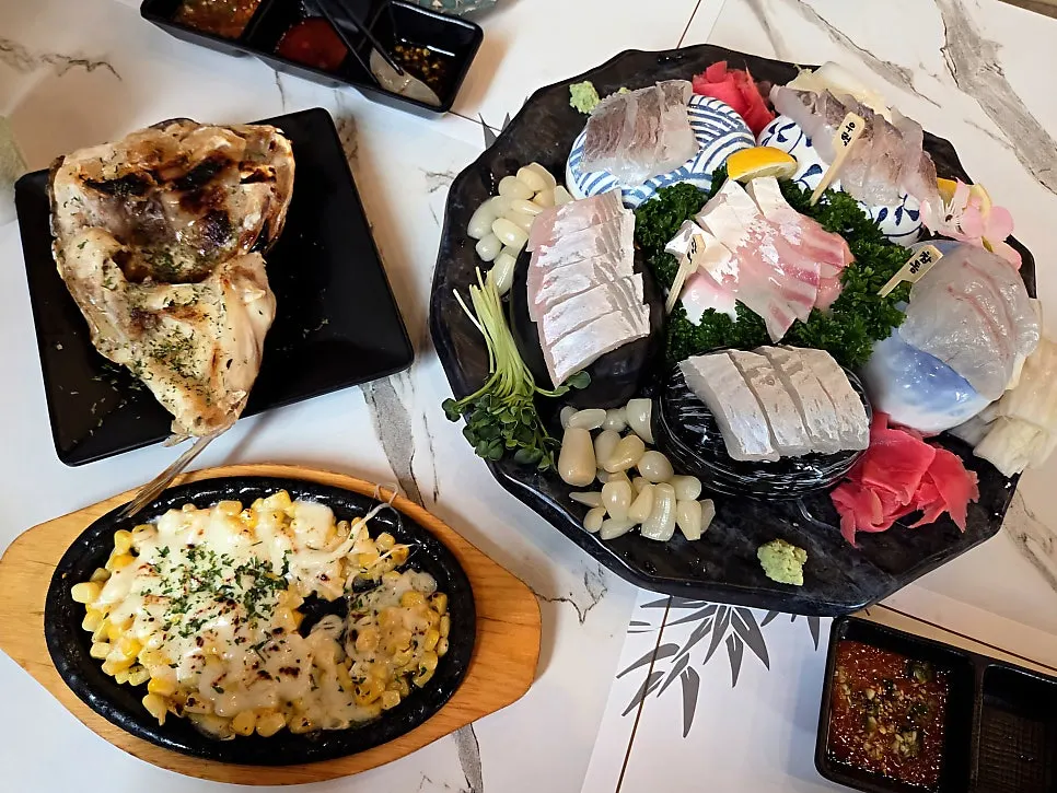 Featured image from a visit to Haeseon aged sashimi near Sunae Station