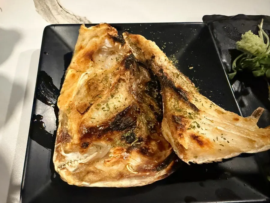 Grilled fish head with plenty of meat