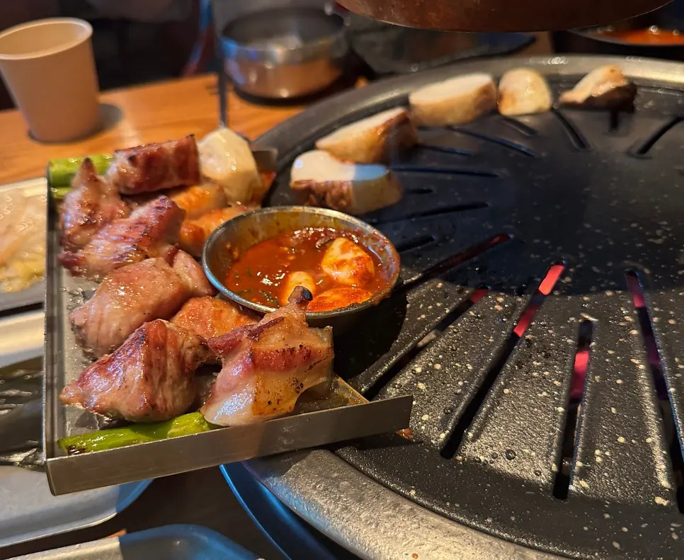 Black pork combo with white kimchi and wasabi