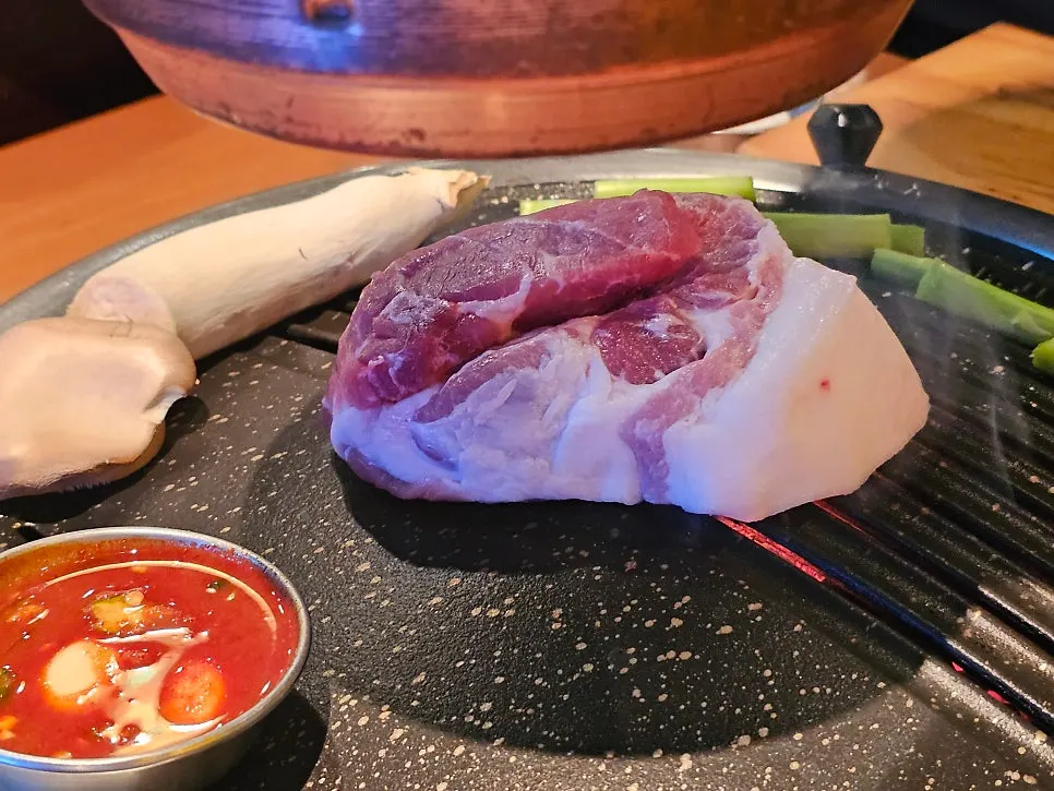 숙성 흑돼지와 사이드 메뉴 가격