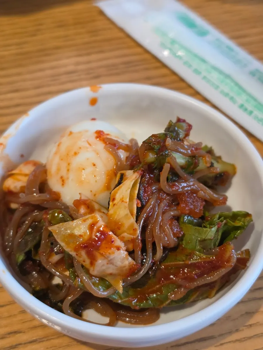 Mixed makguksu plate at Wangchang Jokbal
