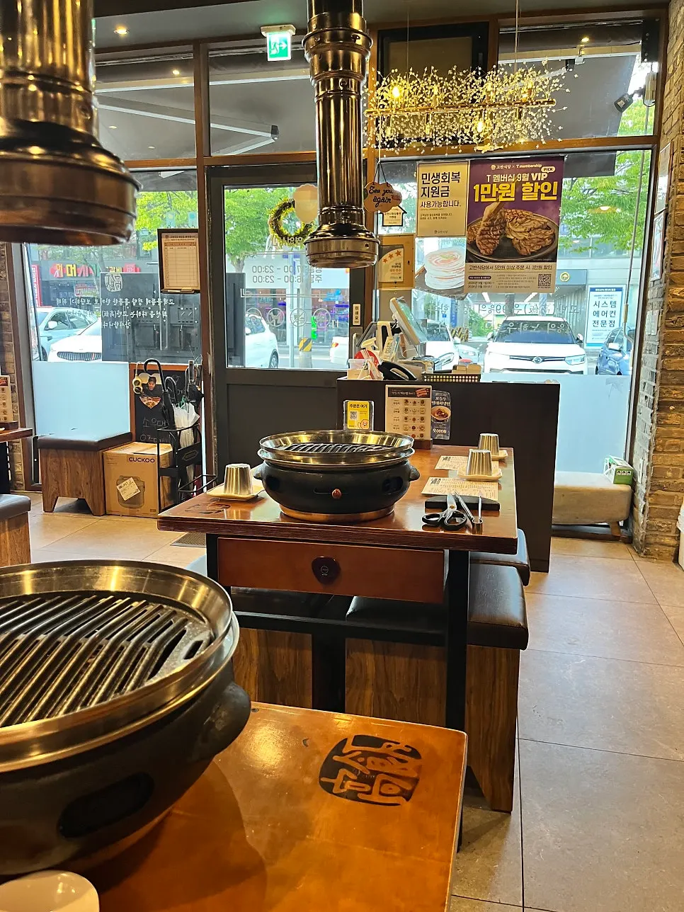 QR code ordering guide on the table