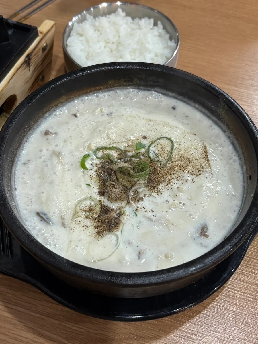 순천점에만 있는 크림순대국밥 한 그릇