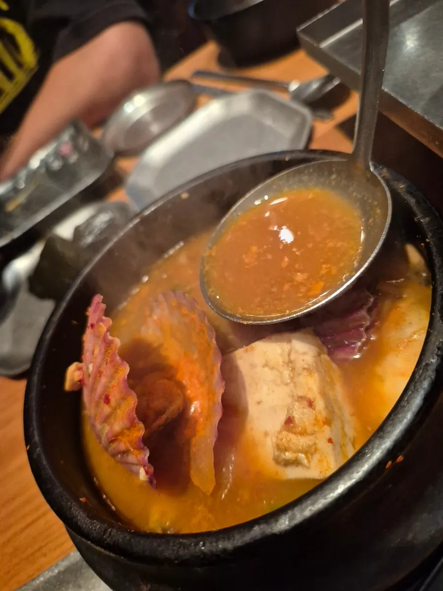 2인반상에 포함된 된장찌개