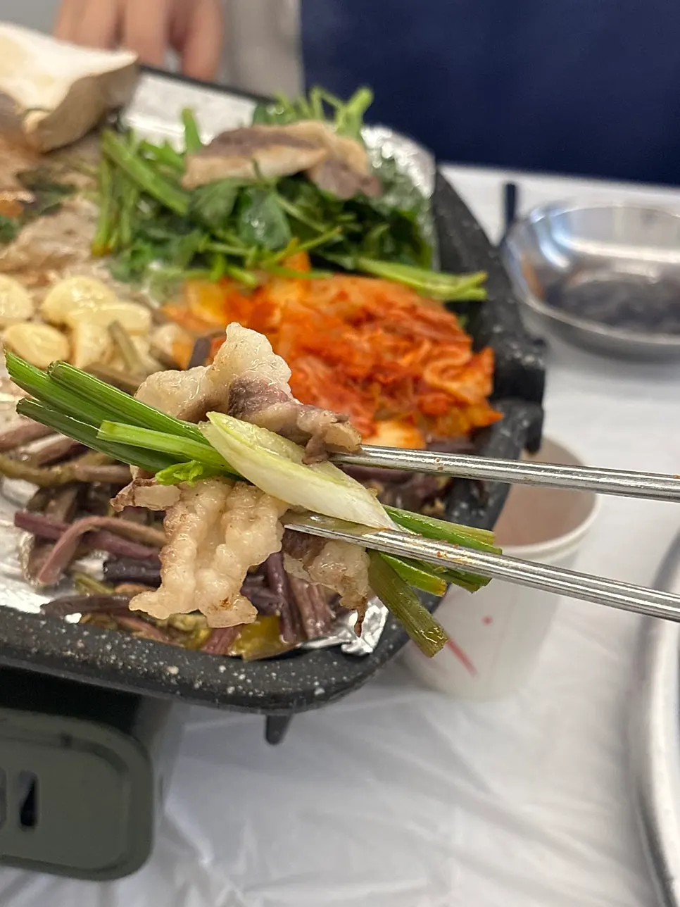 配料丰富的牛胸大酱汤
