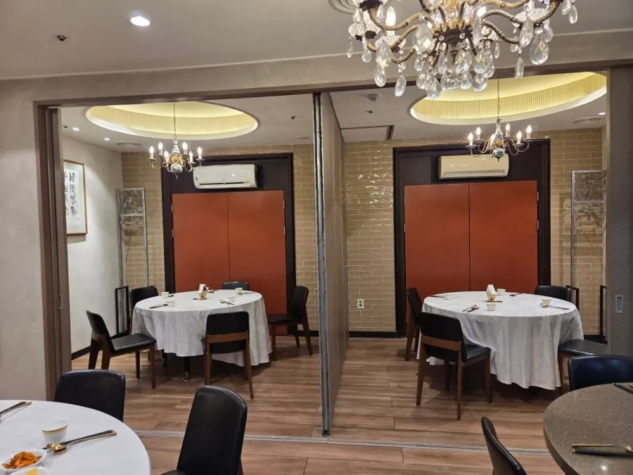 Seongung's private room for family gatherings and company dinners