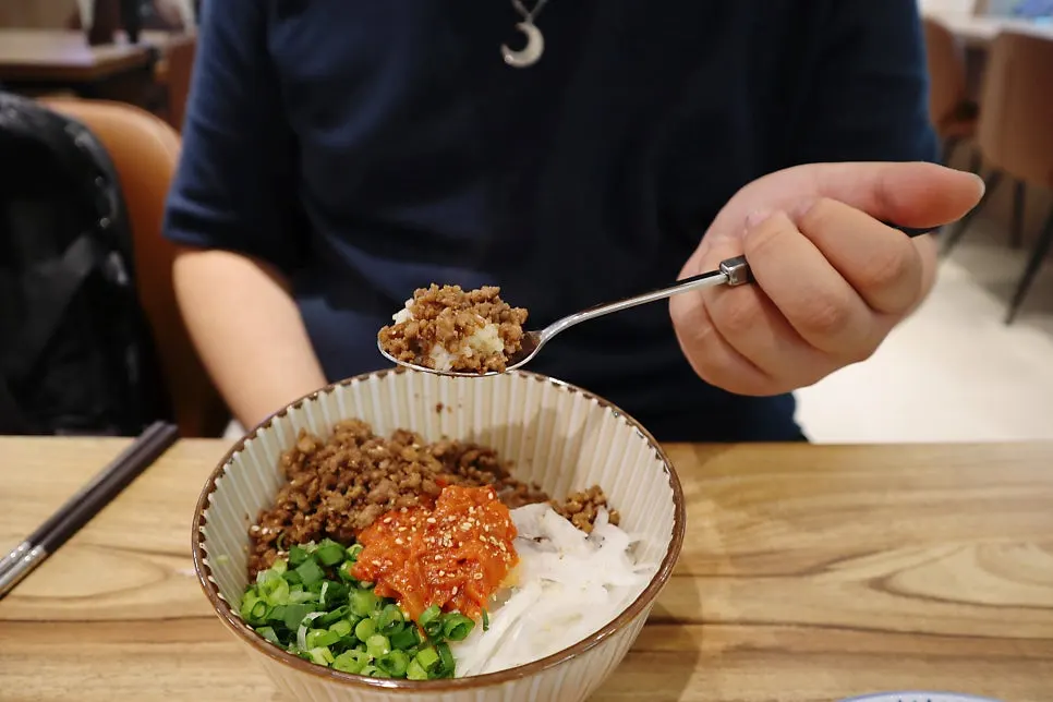Seodaemun rice bowl restaurant: 36-hour butadon at Sunhui Dining