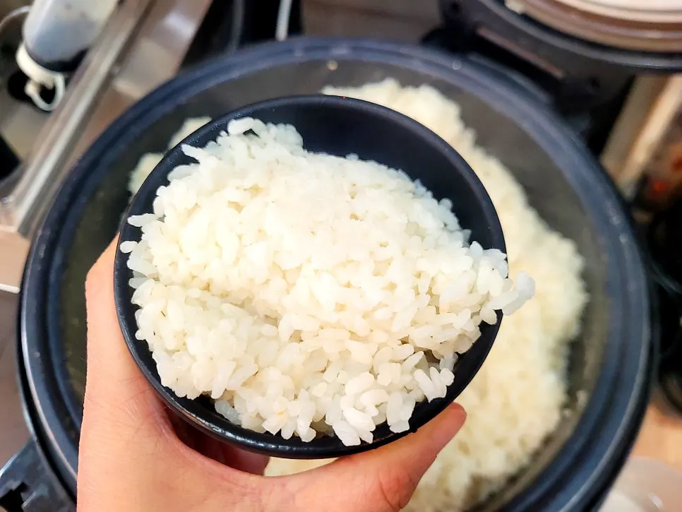 Jjamppongbap made by mixing rice into jjamppong broth