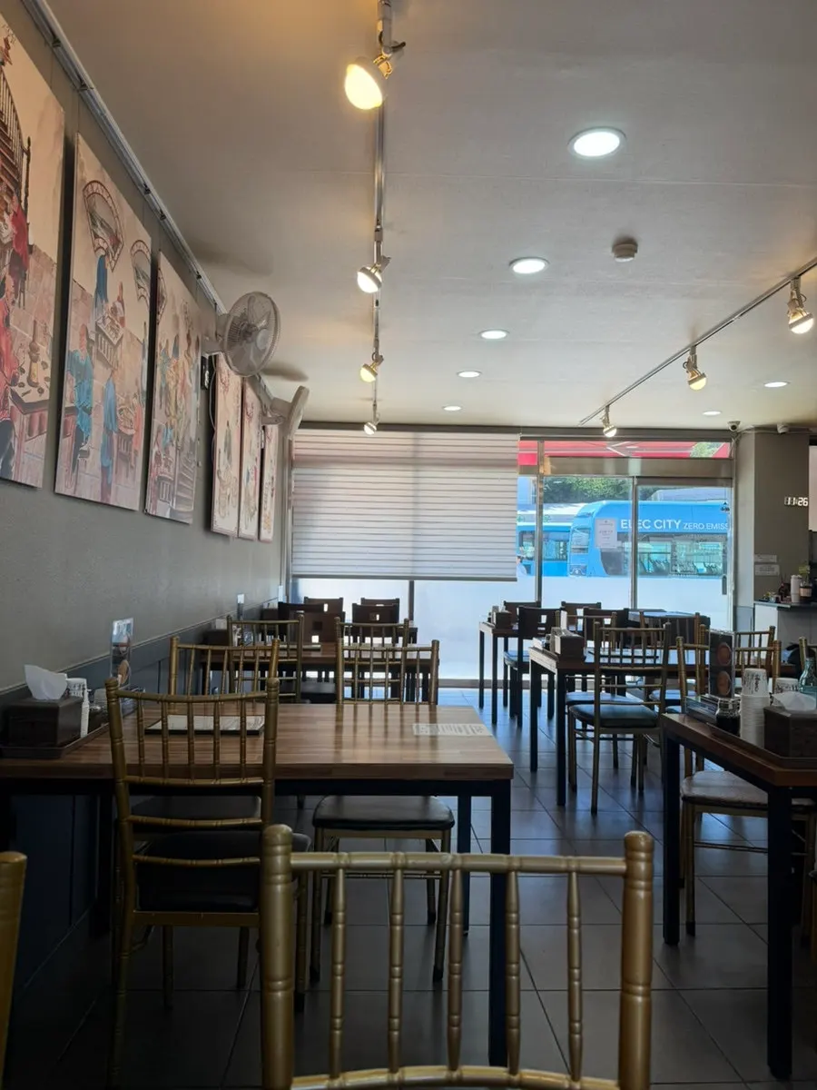 Interior hall of Surabanjeom Gaya Branch