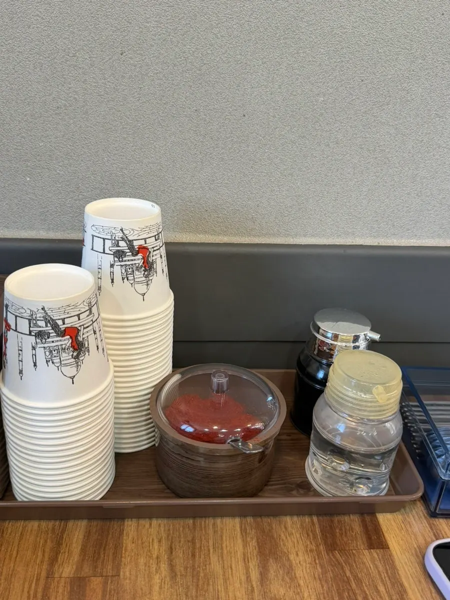 Basic table setting of danmuji, chunjang, and onion