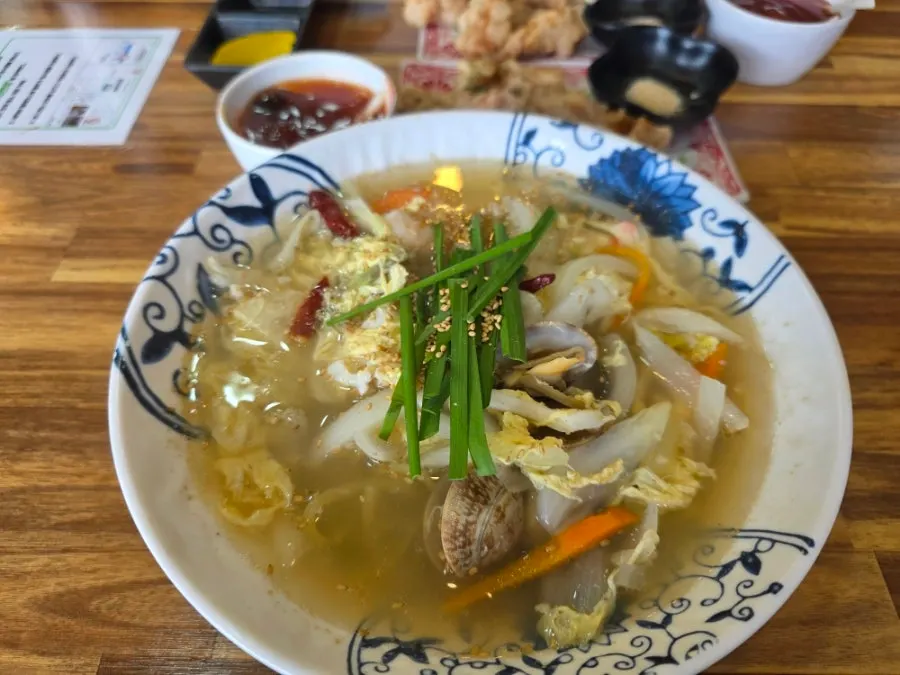 수라반점 가야점 해물우동 한 그릇