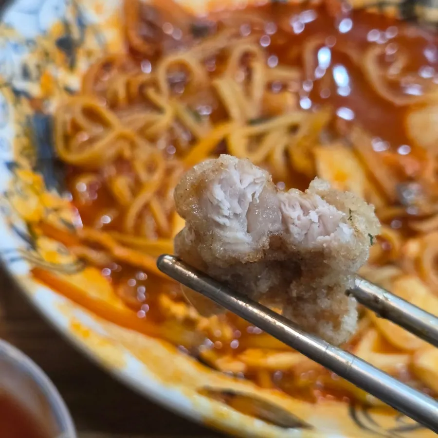 Mini sweet rice tangsuyuk with clean batter