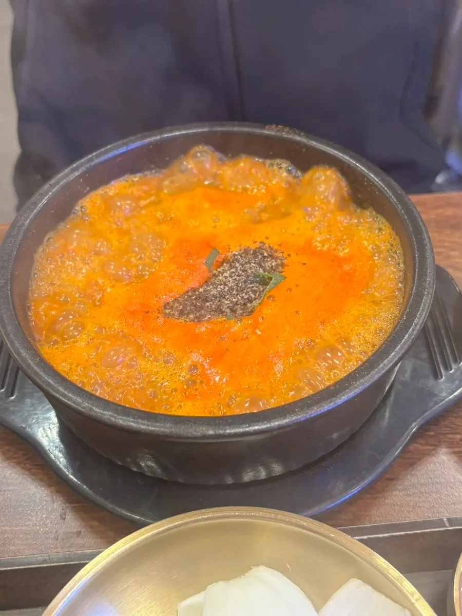 마늘 쌈장과 함께 먹는 순대