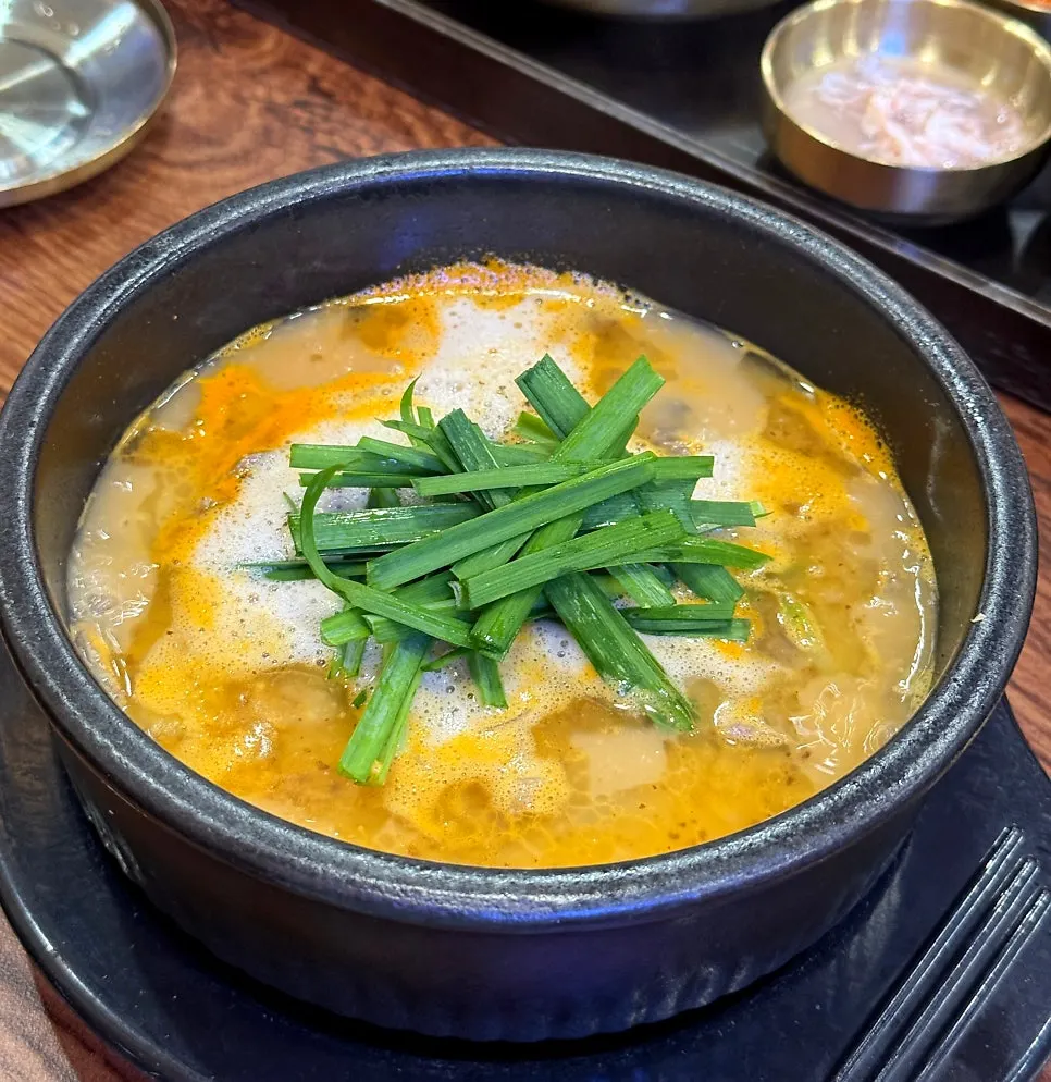 수라옥순대국 고기만 한 그릇