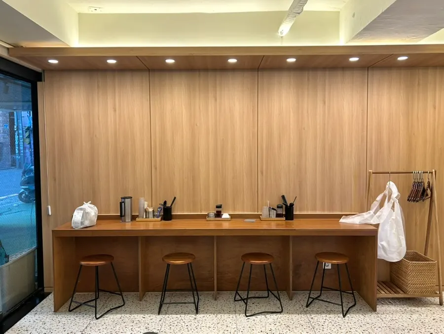Interior of Surim Sikdang Hongdae