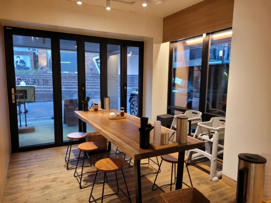 Seating area with 6-person tables