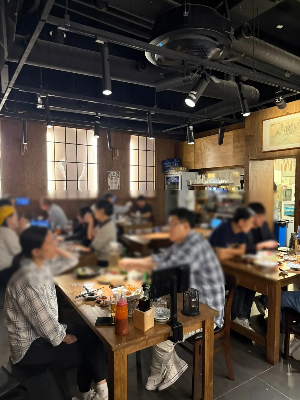 수산장 동탄점 매장 내부 분위기