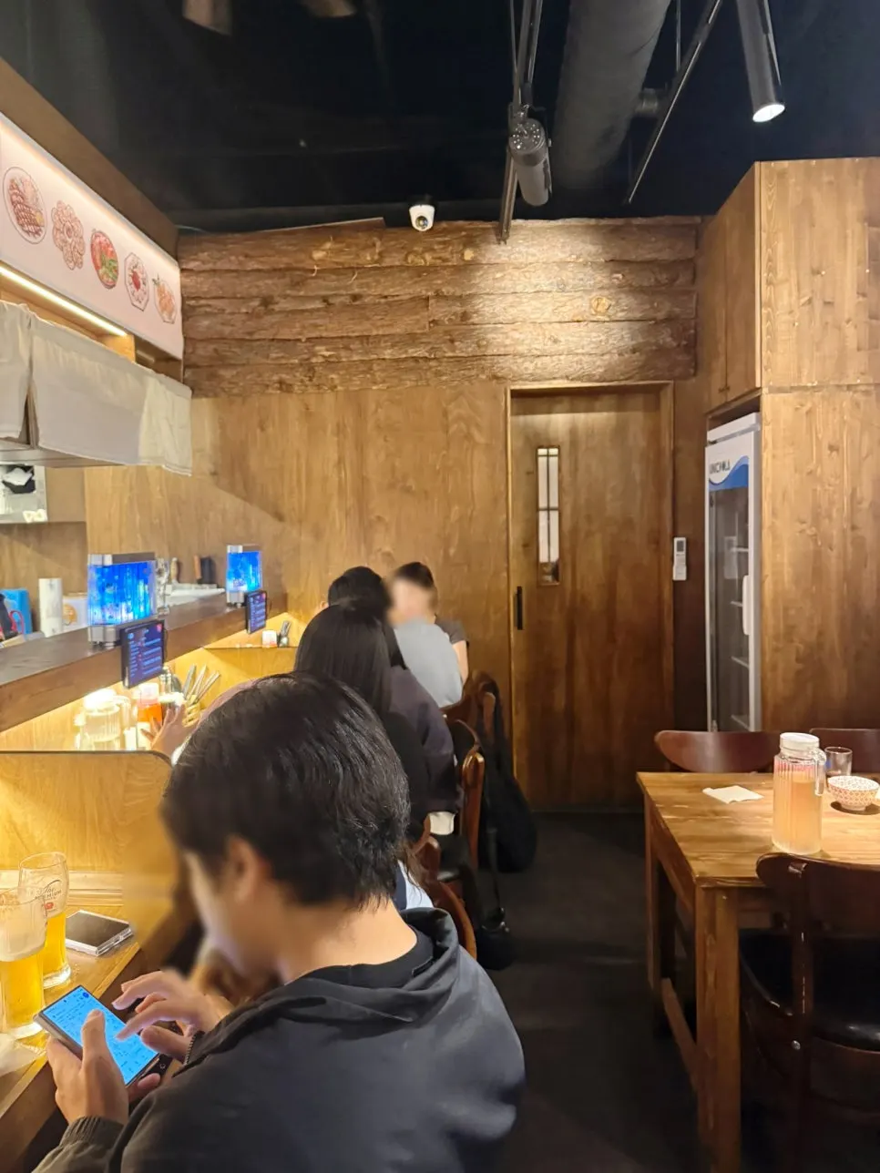수산장 동탄점 룸 공간이 있는 실내