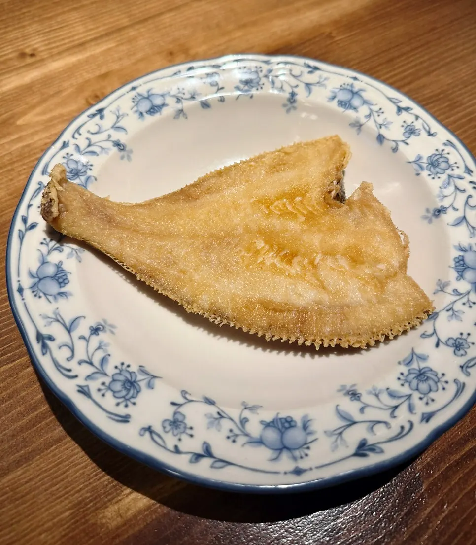 서비스로 나온 가자미 구이