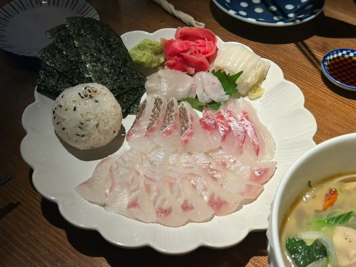 A plate of flounder and red seabream aged raw fish