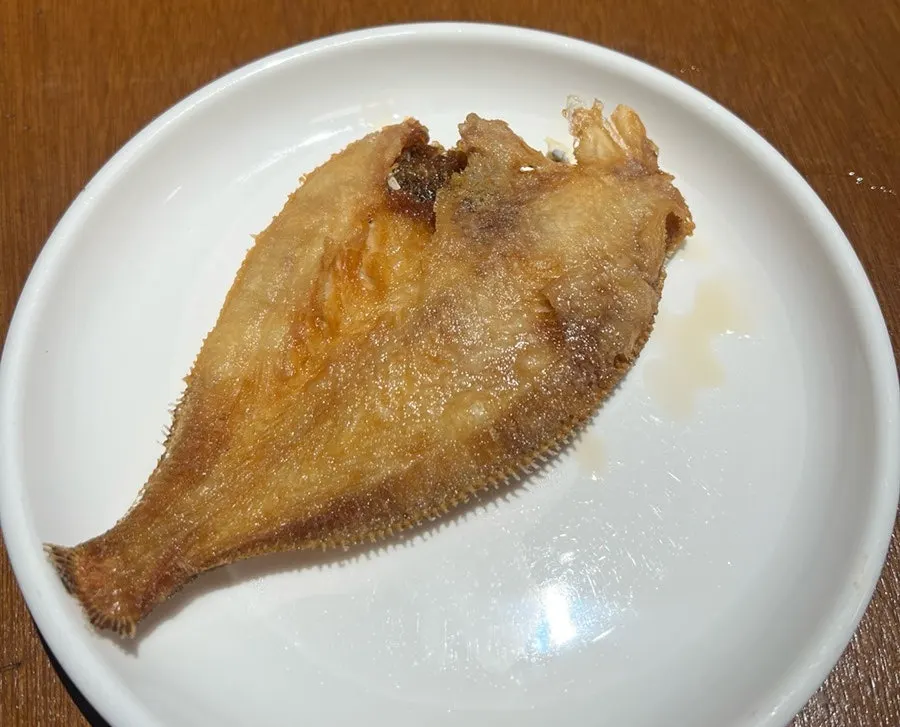 기본 안주로 나온 가자미 구이