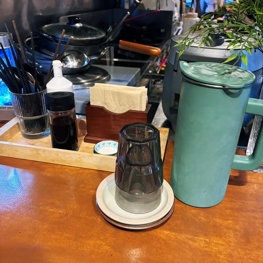Fish tank objects placed on each table
