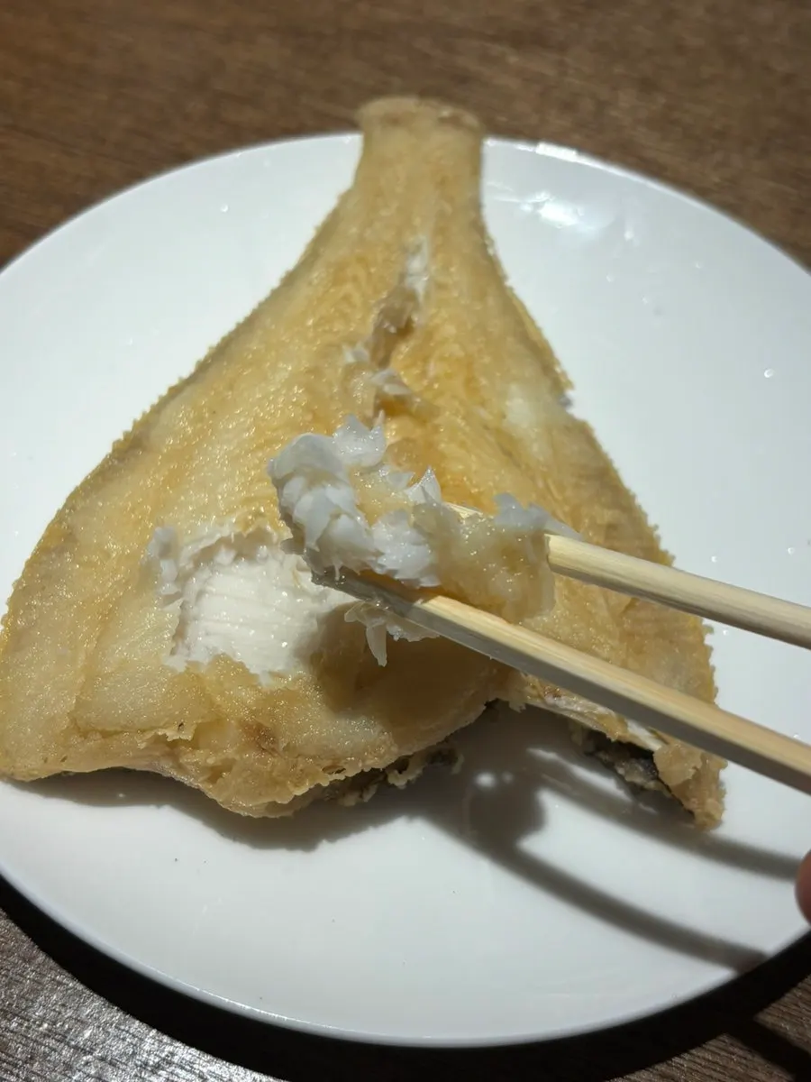 짭짤 담백한 가자미구이 접시