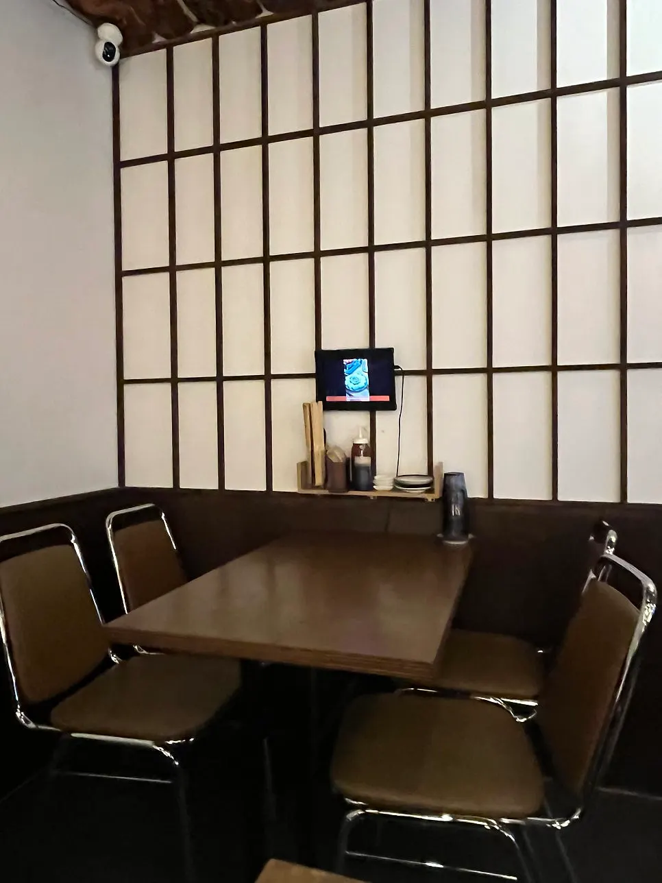 수산장 선부점 넓은 매장 내부