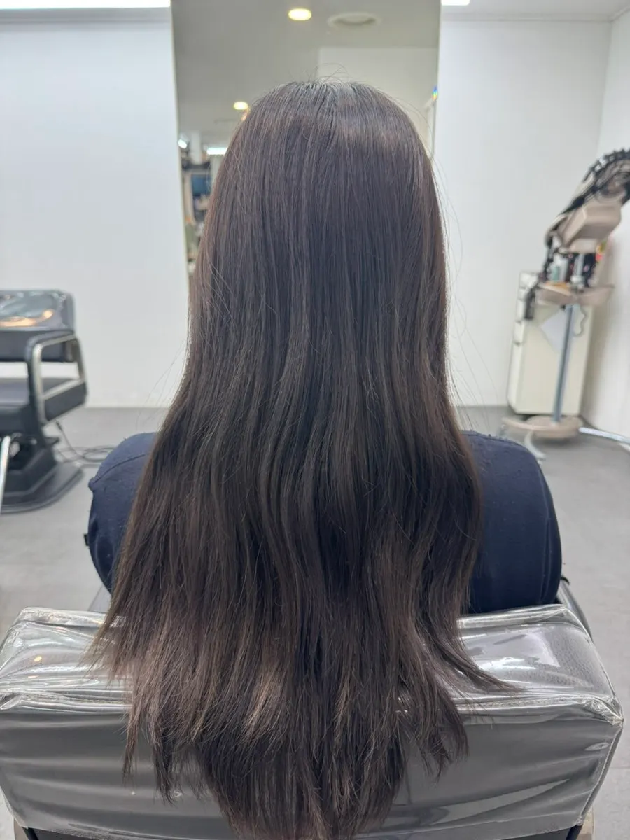Separate shampoo area