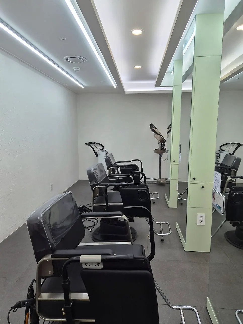 Bright, calm styling area