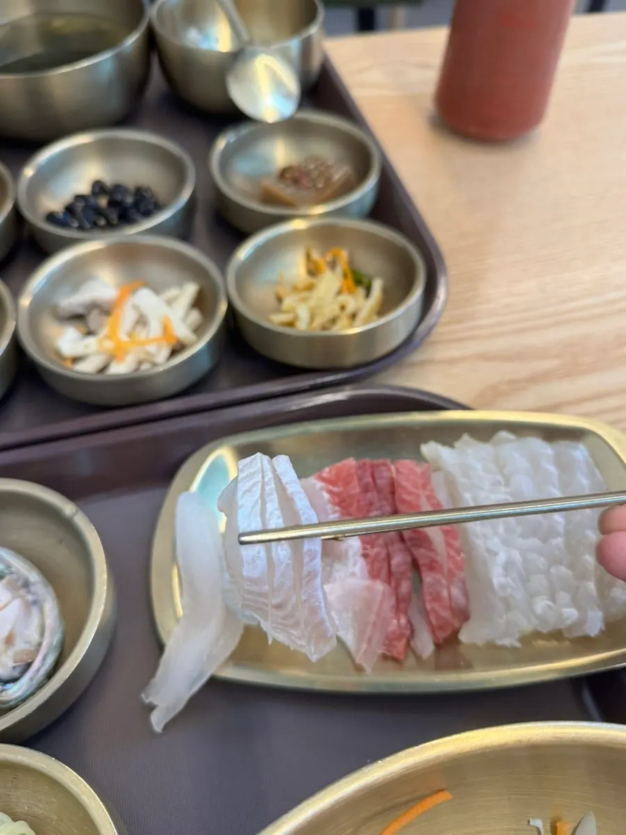 탱글탱글한 활어회 클로즈업