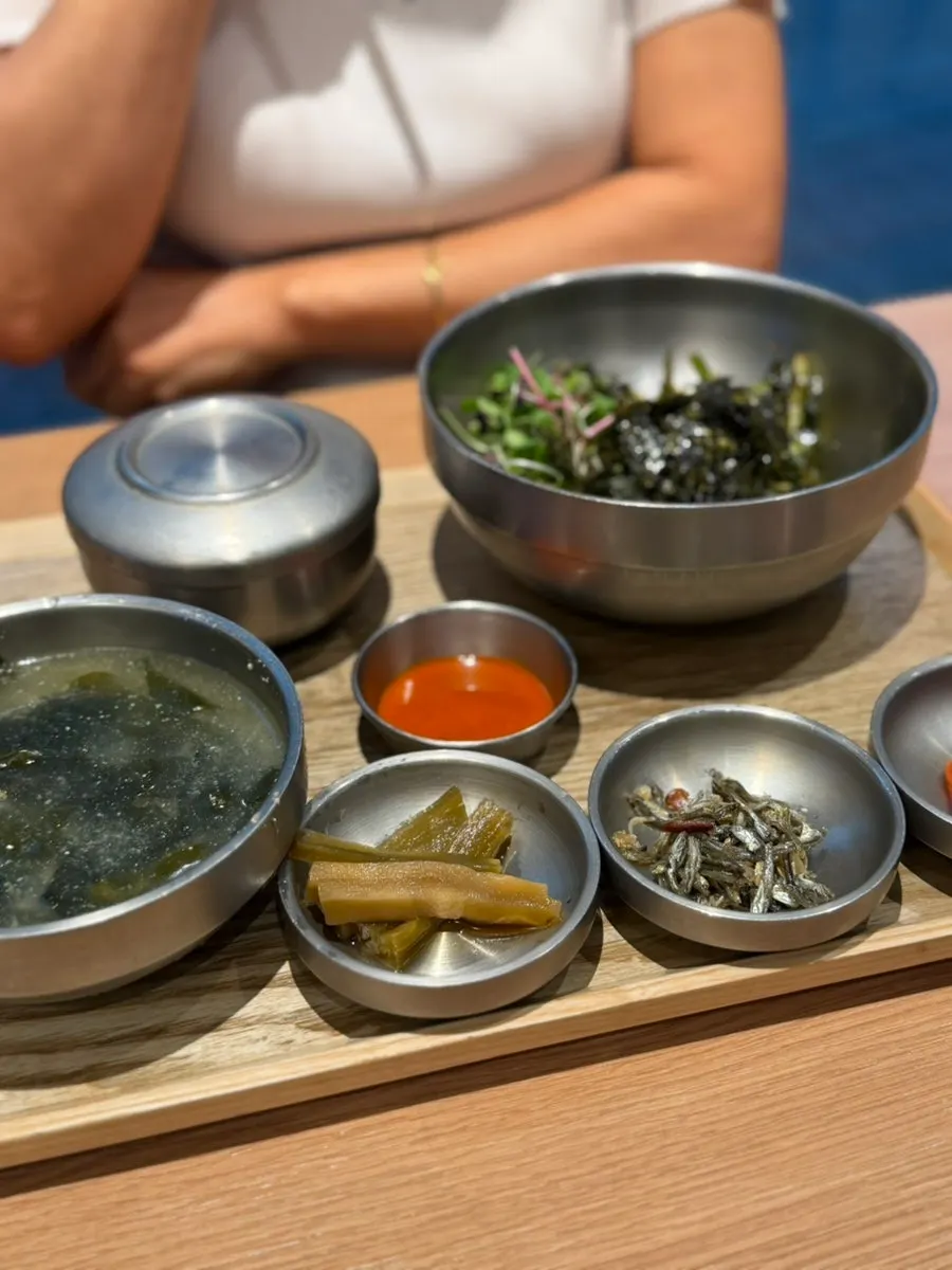 Set yeolmu mùa hè và set cơm đầy đủ