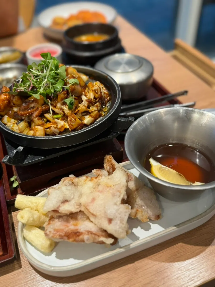 Món phụ tangsuyuk tại Cafe Dongi