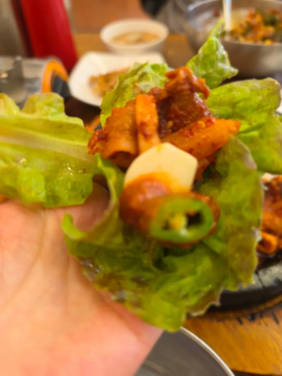 비빔밥과 청국장 메뉴