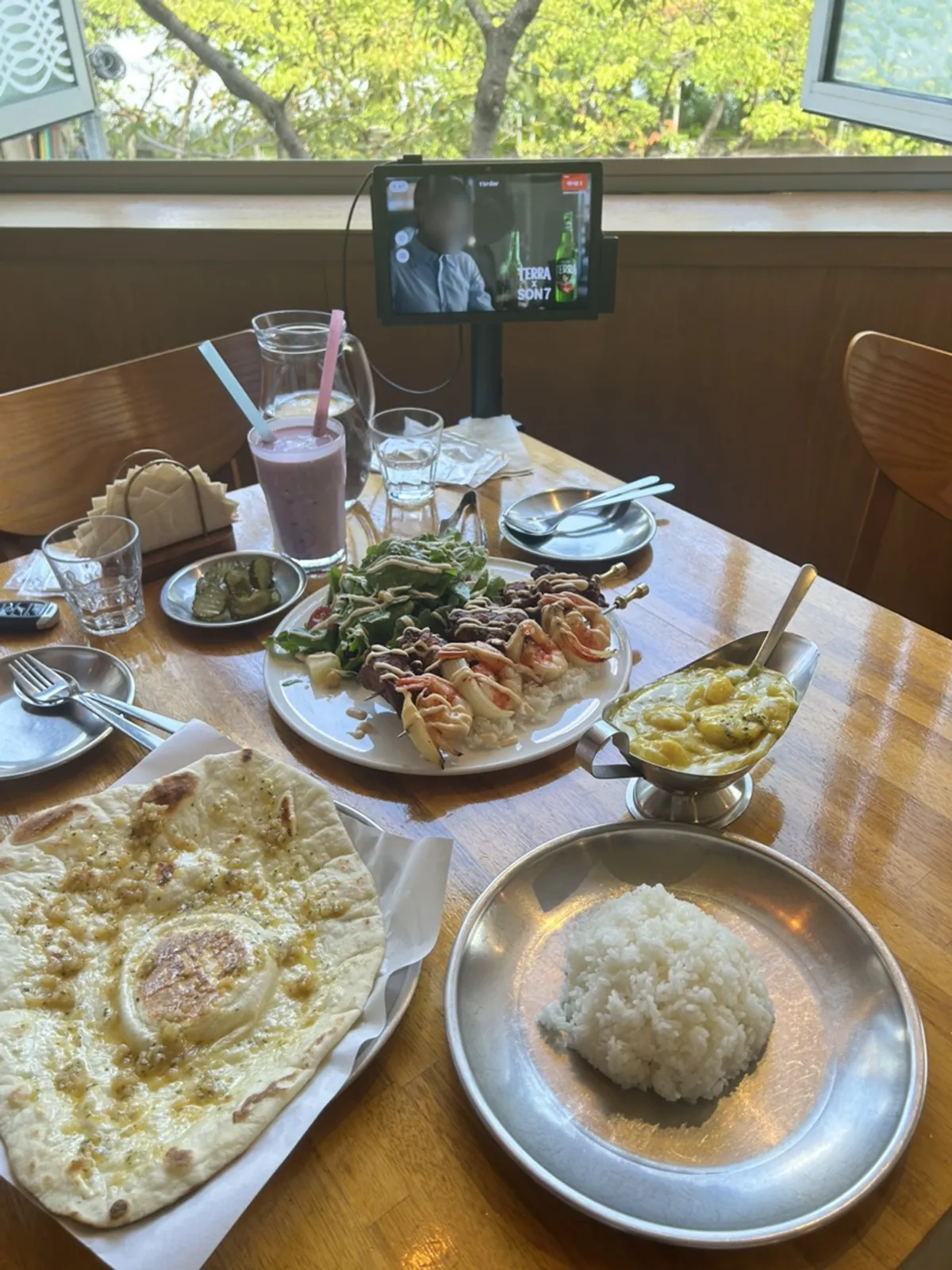 Ordered shrimp curry and tandoori tikka