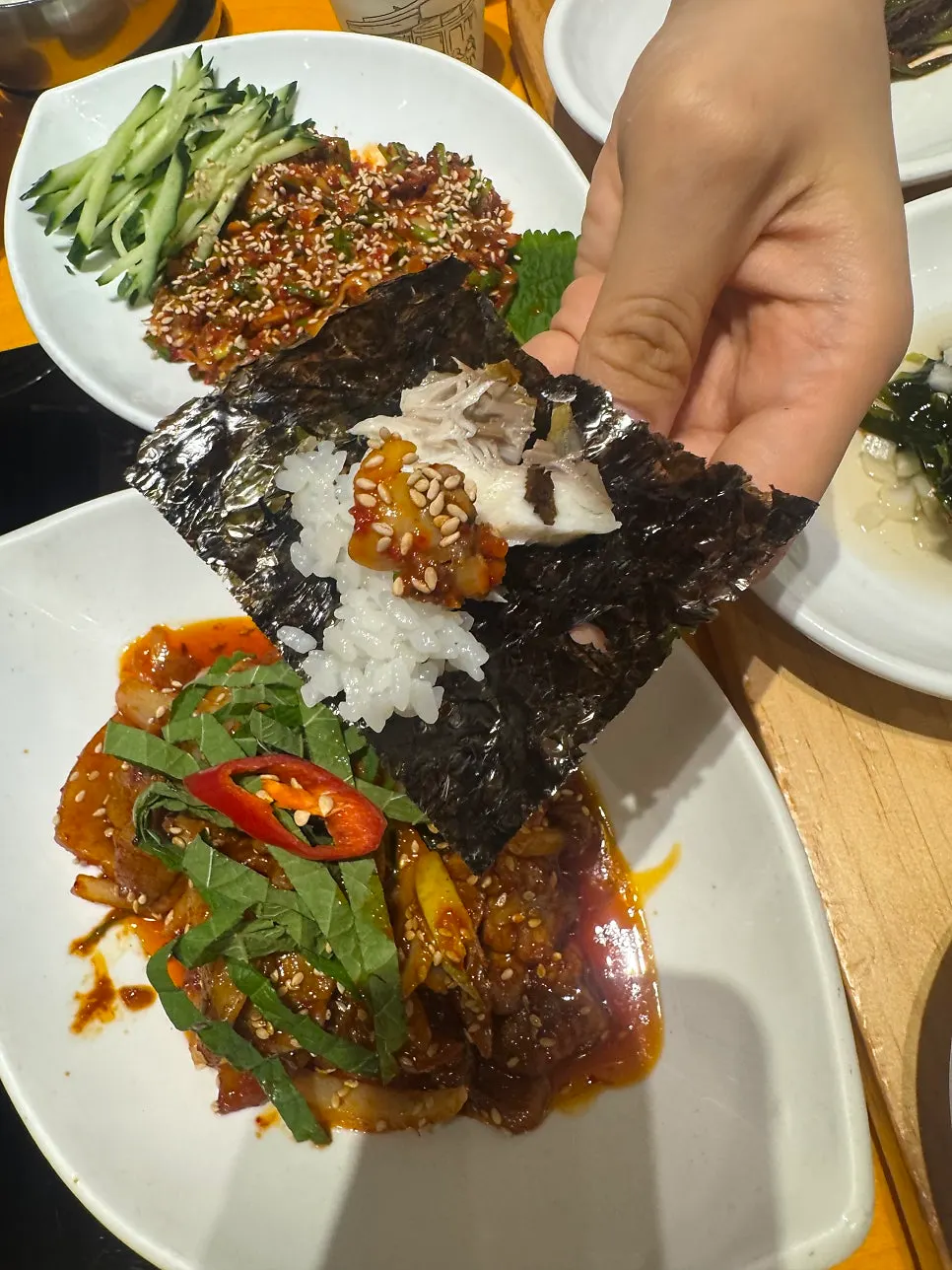 Grilled mackerel served with nuruk salt