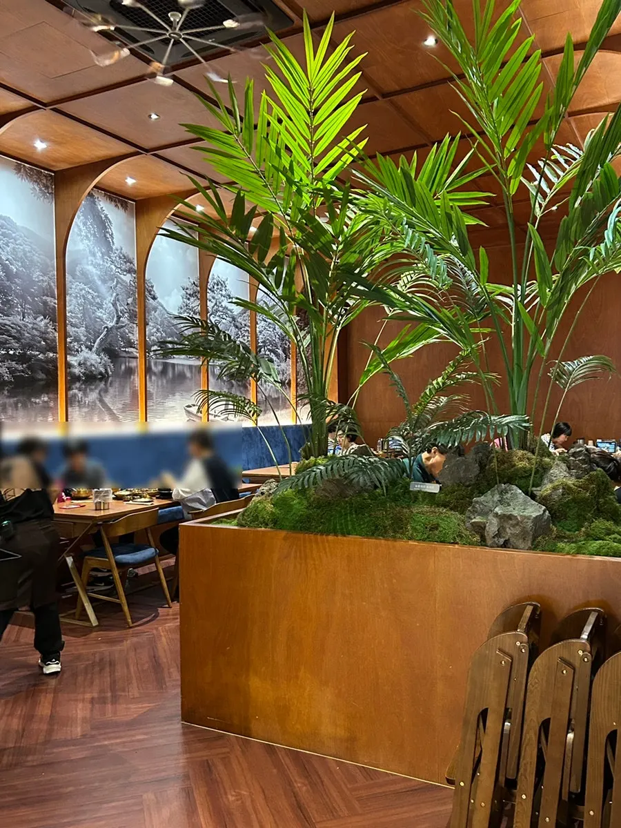 High-ceilinged inner dining area at Haenyeo Sotbap