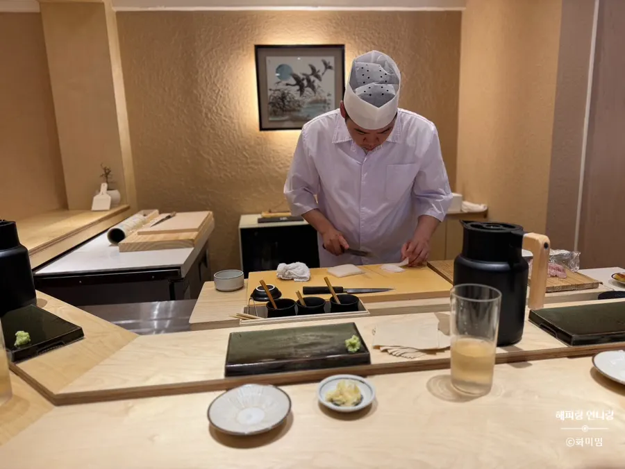 Sushi Hibi's neat, polished entrance