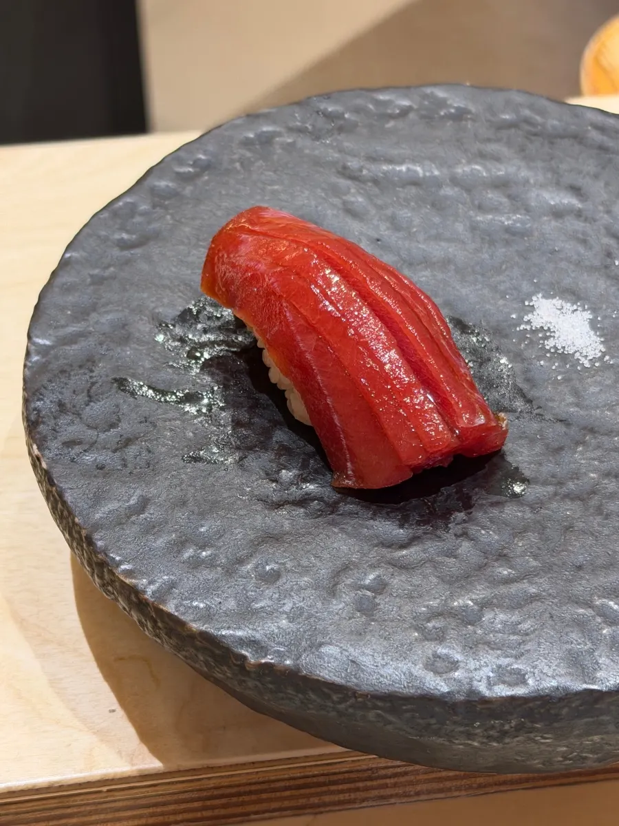 Soy-cured tuna akami nigiri