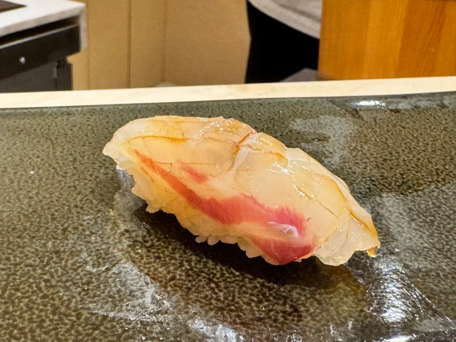 Soft-textured red seabream nigiri