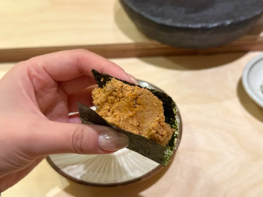 Sweet shrimp sushi with rich sweetness