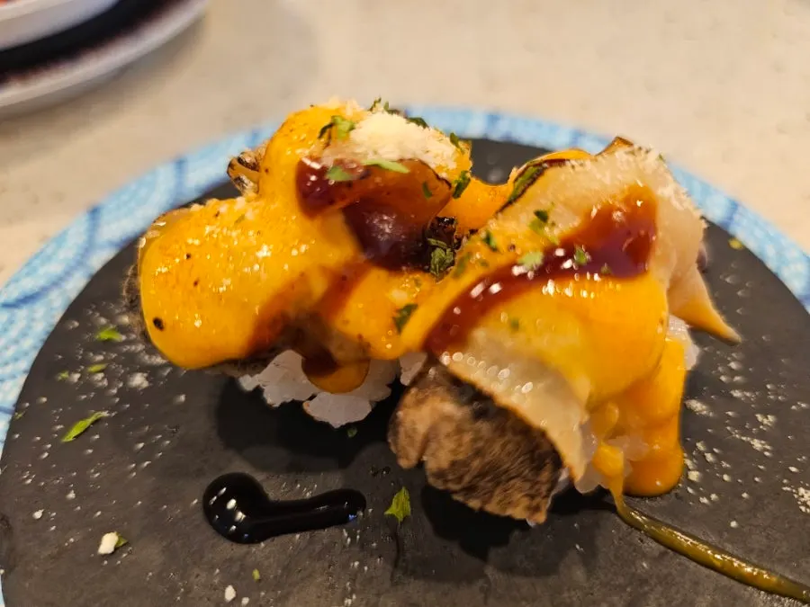 Encore round of egg shrimp sushi